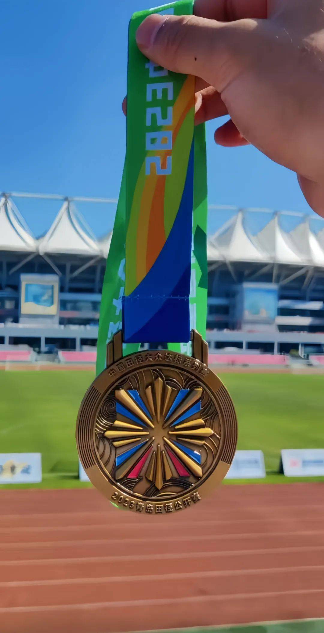 大洋洲球队斩获胜利，赢得球迷青睐的简单介绍